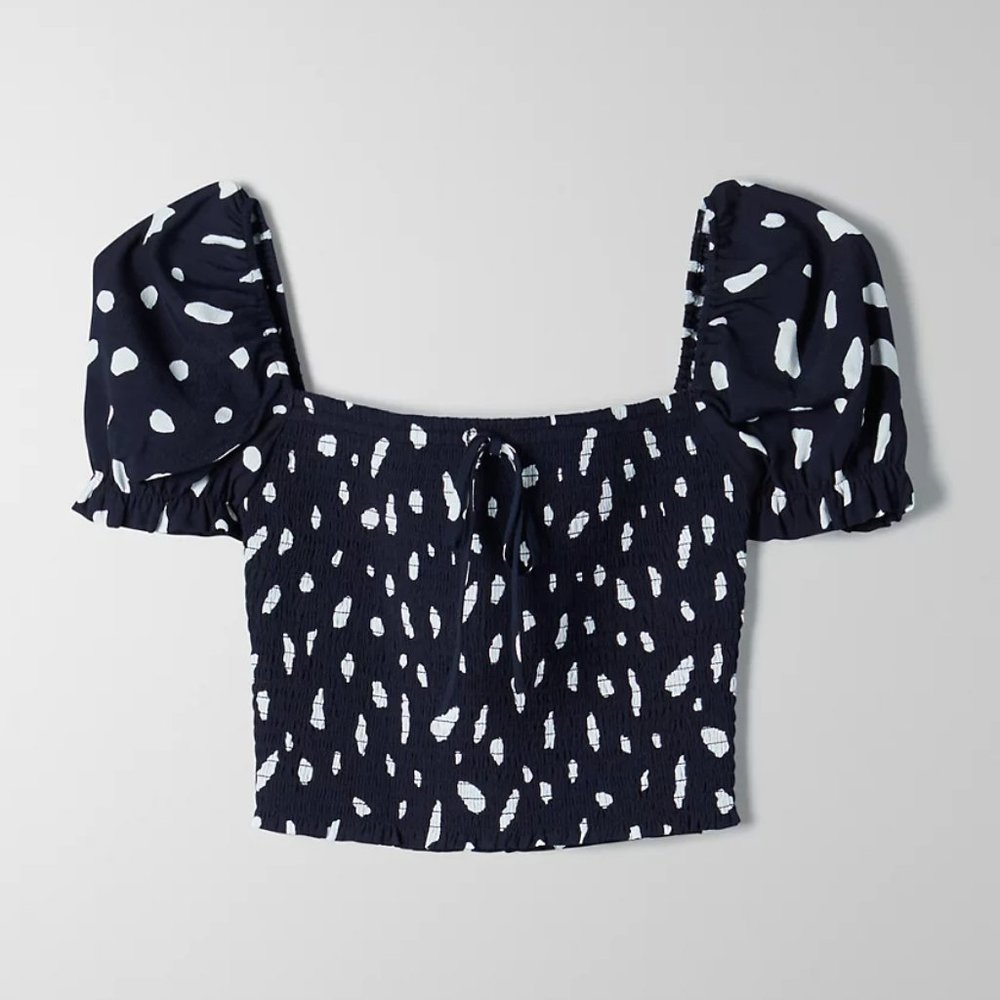 Aritzia Wilfred New Smocked Blouse Top, Classic Navy/Espace - Size Small